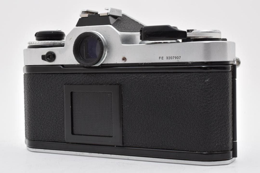 Nikon Slr Camera (Film) Fe #36789