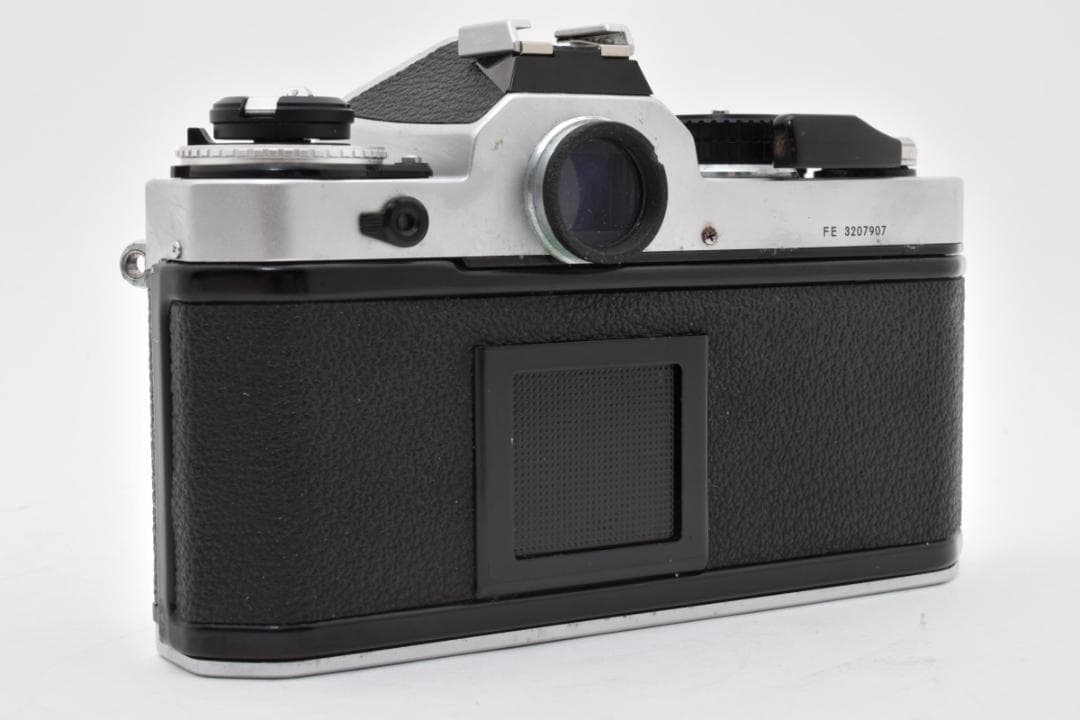 Nikon Slr Camera (Film) Fe #36789