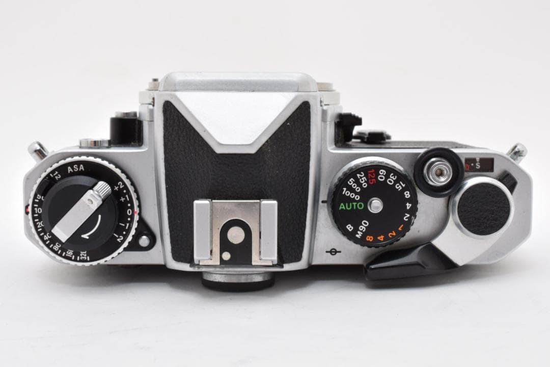 Nikon Slr Camera (Film) Fe #36789