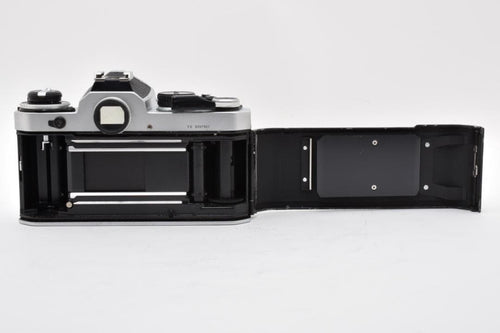 Nikon Slr Camera (Film) Fe #36789