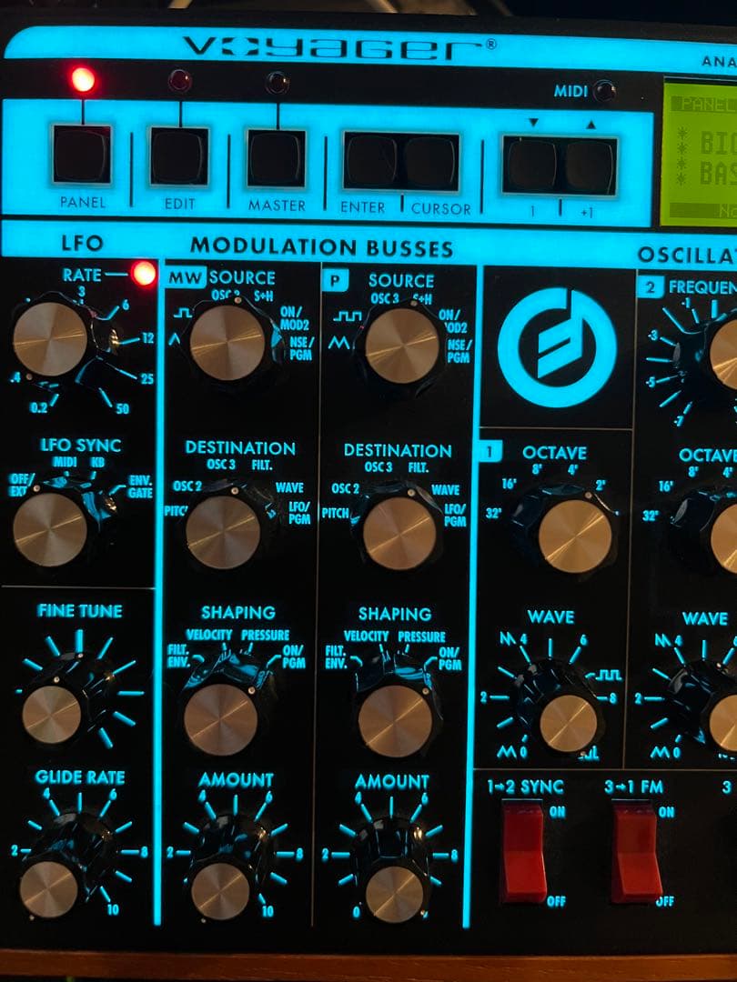Analog Synthesizer Moog Voyager