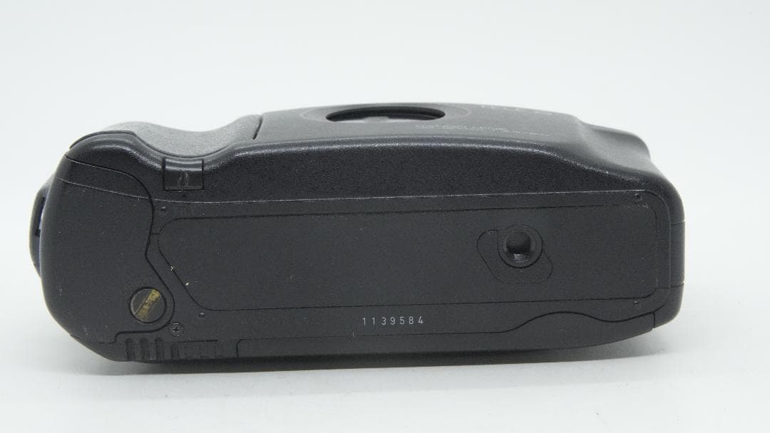 Compact Cameras (Film) F2032 Canon Autoboy Tele6 Date