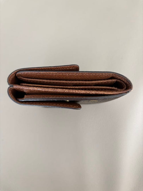 Louis Vuitton Bifold Wallets Luis 2