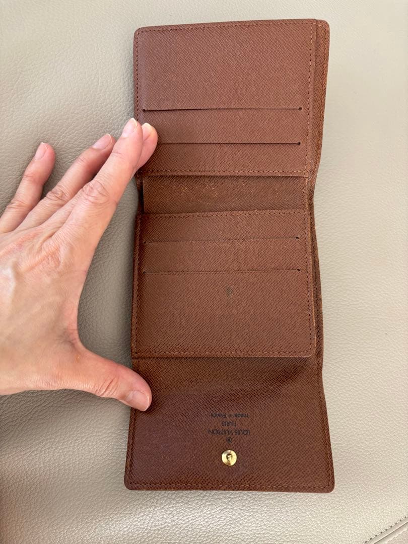 Louis Vuitton Bifold Wallets Luis 2