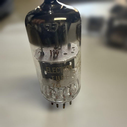 Toshiba Vacuum Tubes 5963 12Au7 Ecc82 6
