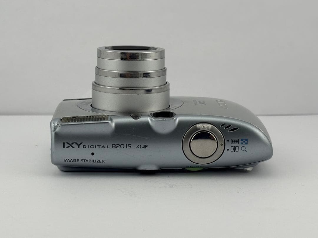 Canon Compact Digital Camera Ixy 820 Is