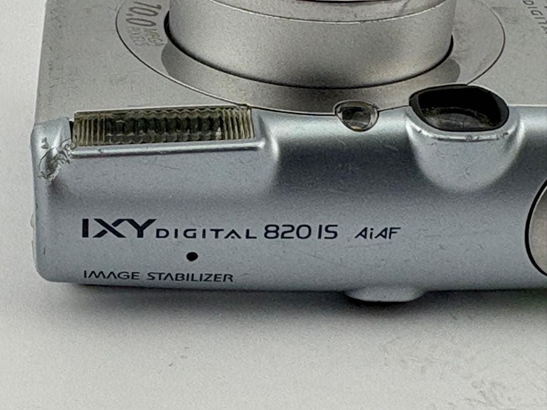 Canon Compact Digital Camera Ixy 820 Is