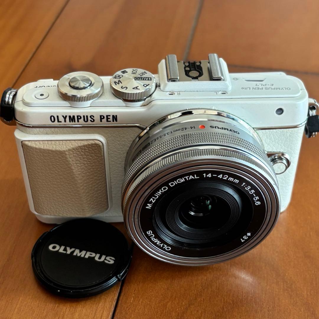 Olympus Mirrorless Interchangeable Lens Cameras Wi-Fi Pl7