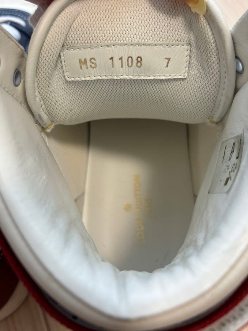 Louis Vuitton Sneakers
