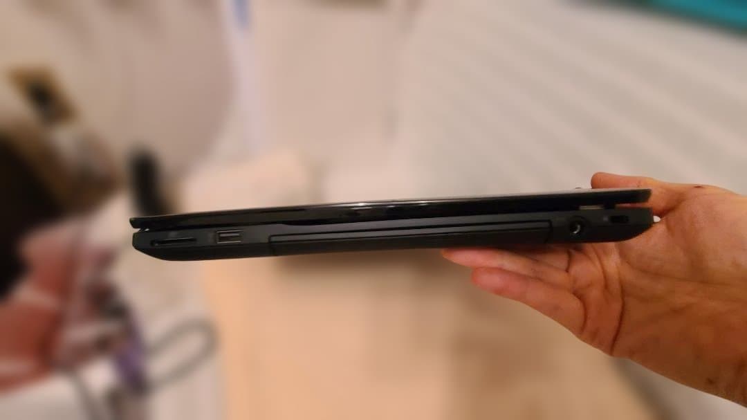 Fujitsu Windows Laptops Lifebook 15.6 Ryzen3 Ssd480 12