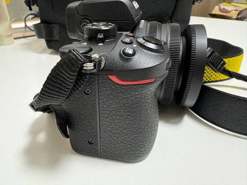 Nikon Mirrorless Interchangeable Lips Z 50