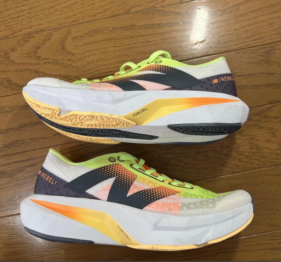New Balance Sneakers H*N V4 23.5