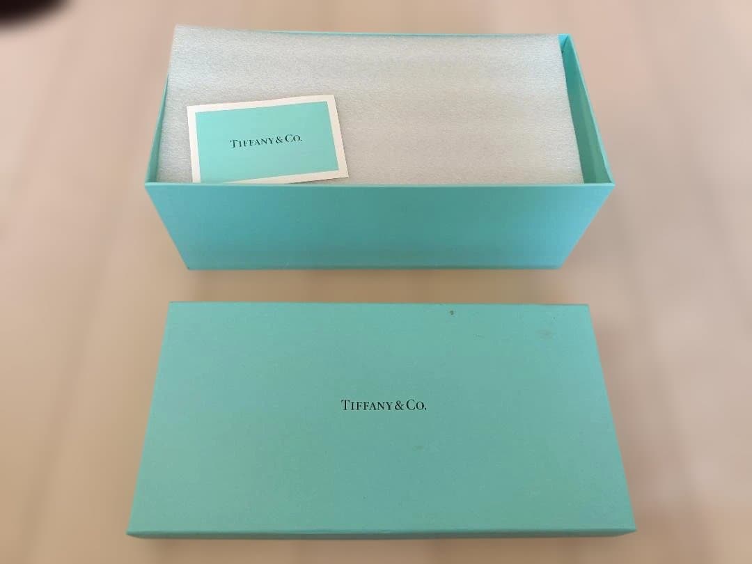 Tiffany Cups Glasses Co.
