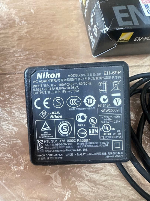 Nikon Compact Digital Camera Coolpix P500
