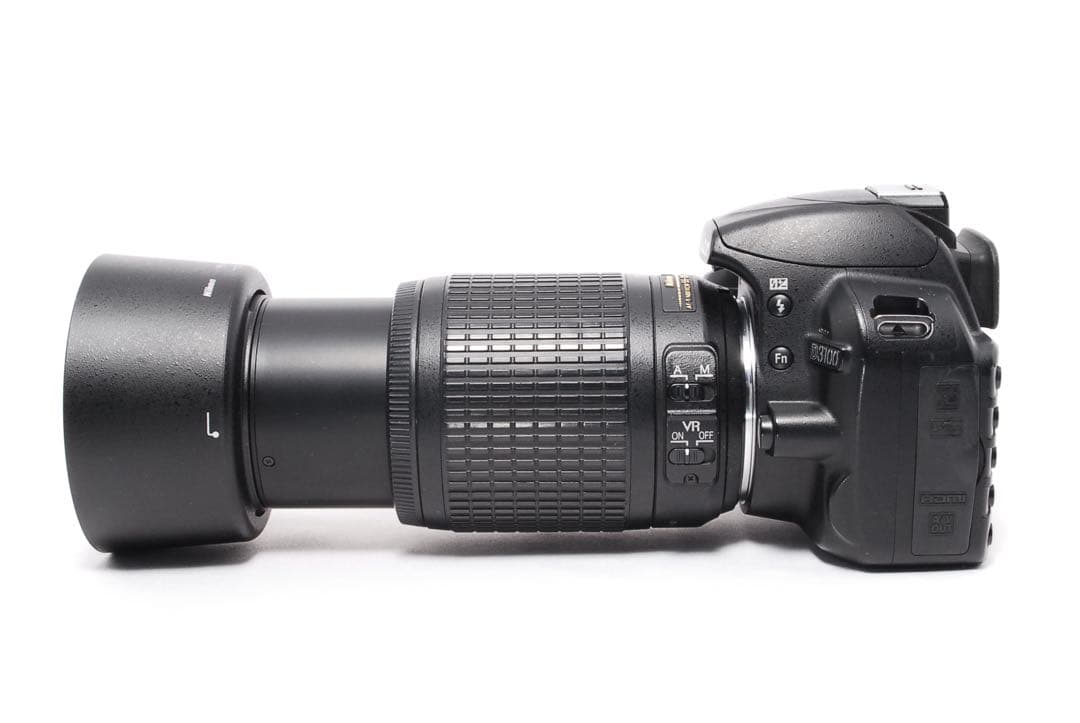 Nikon Digital Slr D3100 W