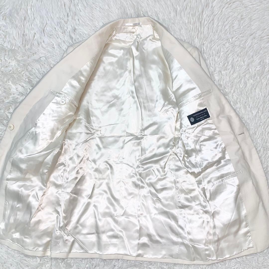 Tomorrowland Tuxedos M