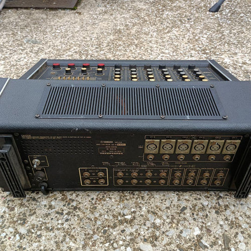 Analog Mixer 3151)Yamaha Em-150Ii
