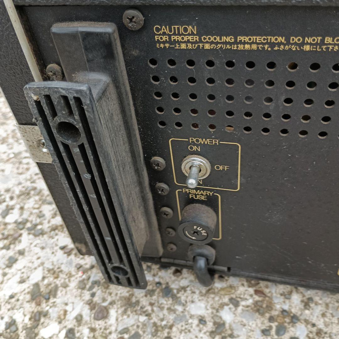 Analog Mixer 3151)Yamaha Em-150Ii