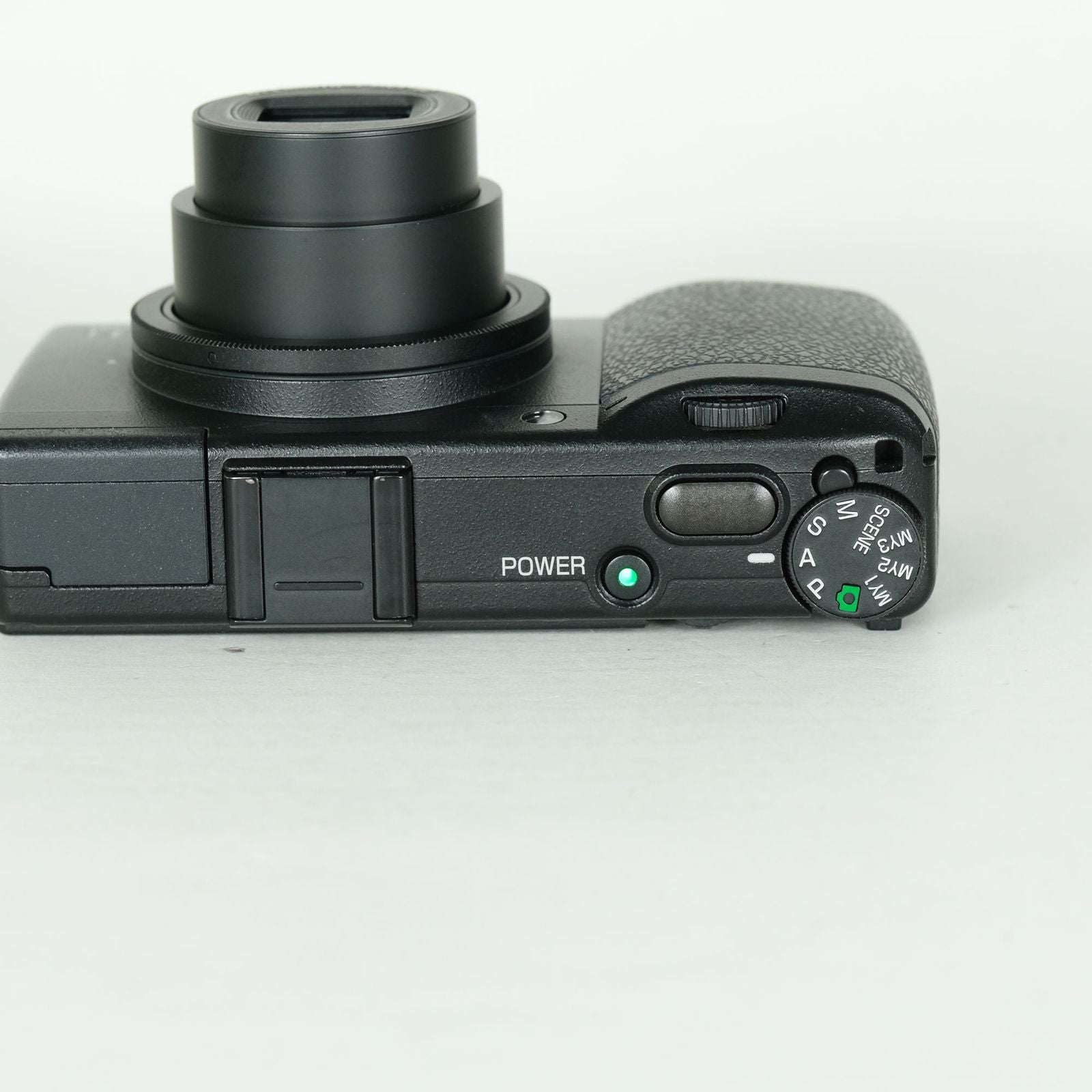 Ricoh Compact Digital Camera 1,522 Gr Iii