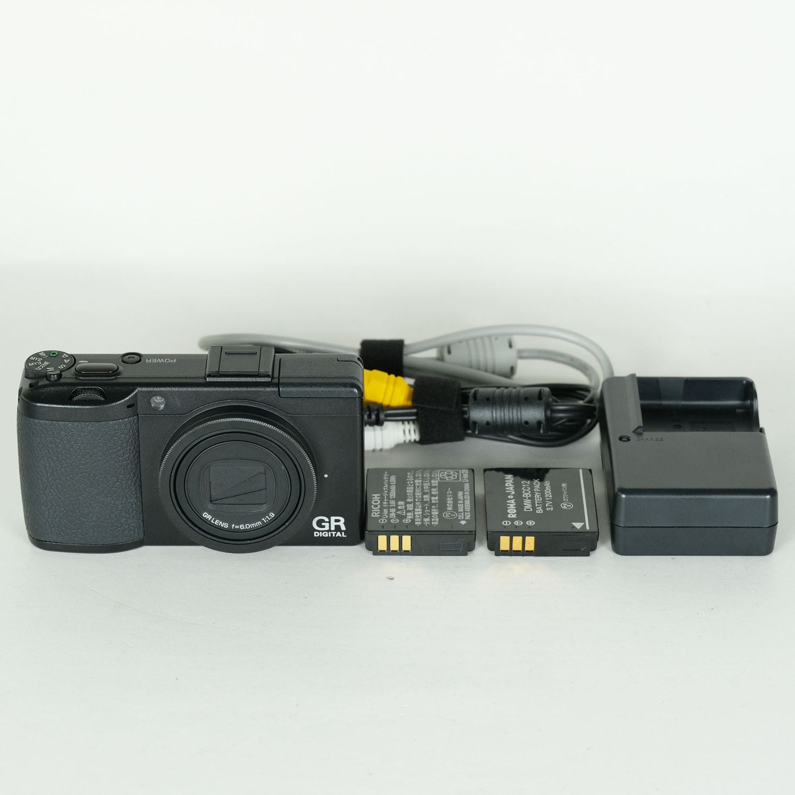 Ricoh Compact Digital Camera 1,522 Gr Iii
