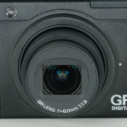 Ricoh Compact Digital Camera 1,522 Gr Iii