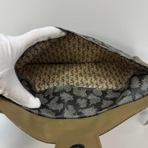 Yves Saint Laurent Clutch Bags Mbz977