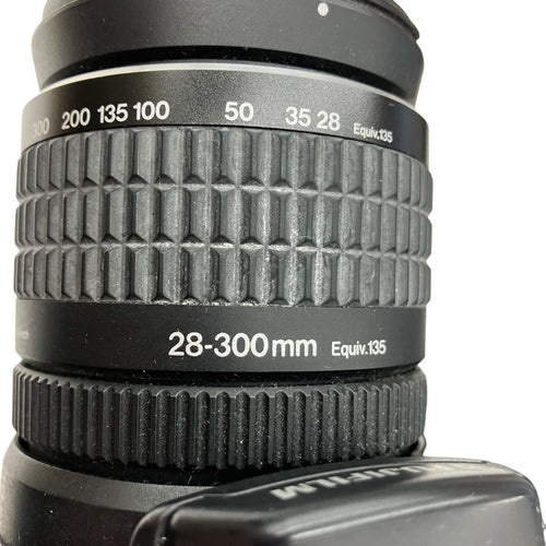 Fujifilm Digital Slr 186000 Finepix S9000