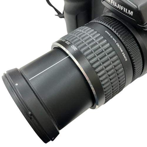 Fujifilm Digital Slr 186000 Finepix S9000