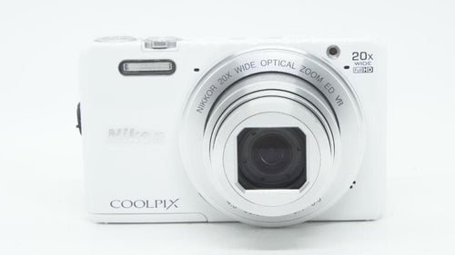 Compact Digital Camera D2136 Nikon Coolpix S7000