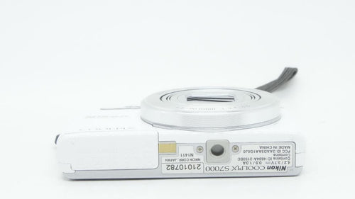 Compact Digital Camera D2136 Nikon Coolpix S7000