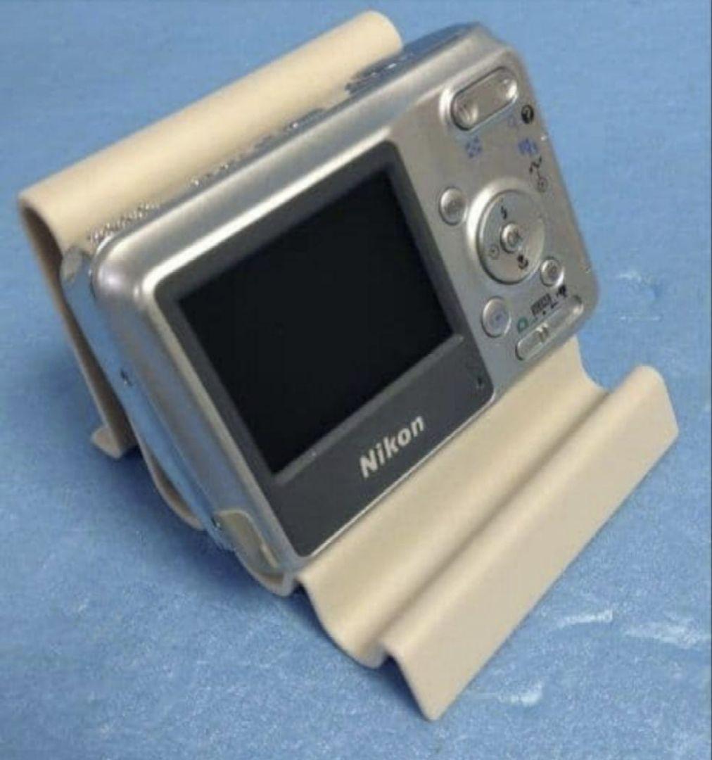 Nikon Compact Digital Cameras Coolpix L3
