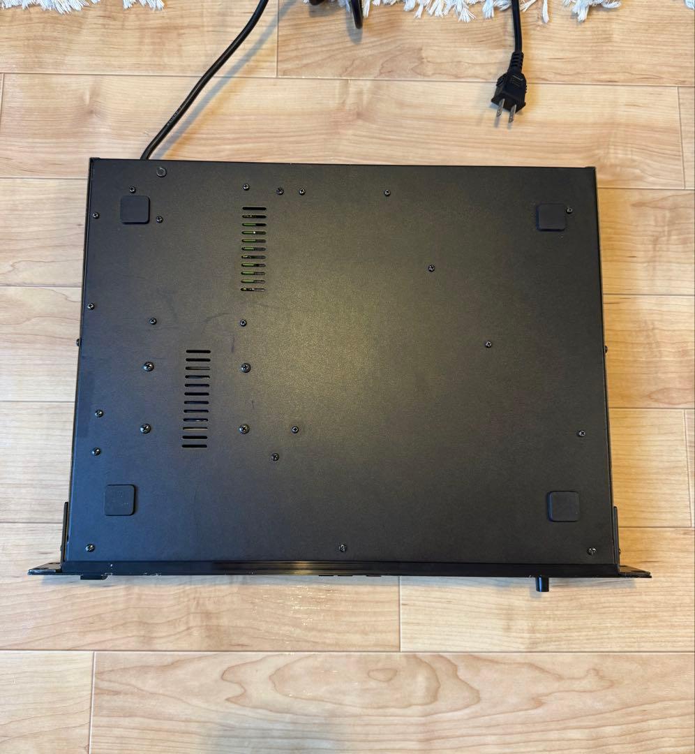 Roland Hardware Instruments U-110 Pcm Sound Module
