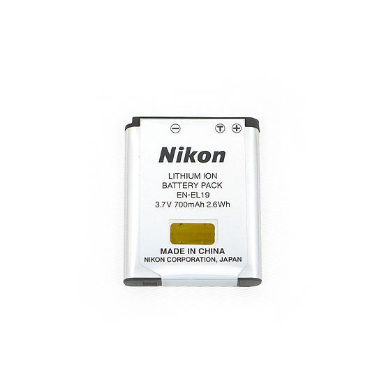 Nikon Compact Digital Camera [Bn:16] Coolpix S3500 /2005