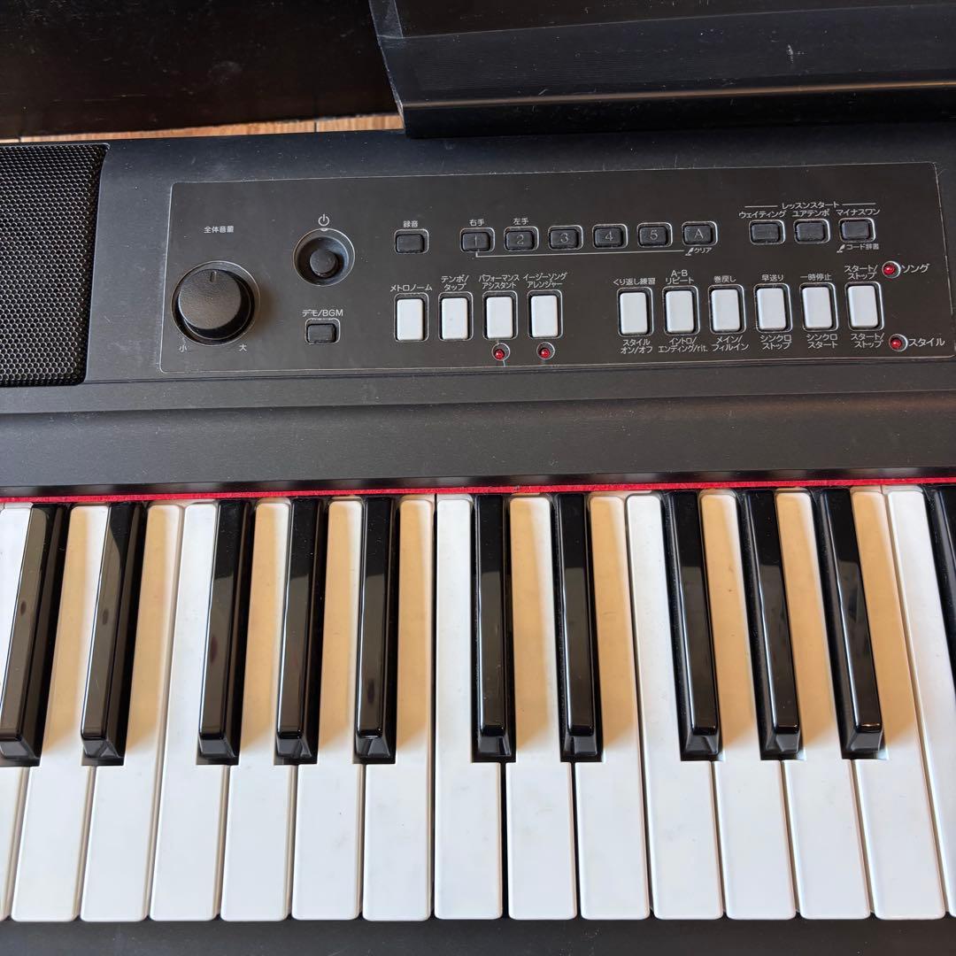 Yamaha Keyboards Digital Pianos Np-V80 Piaggero