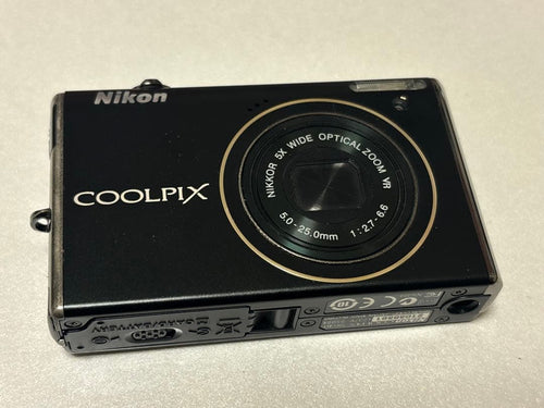 Nikon Compact Digital Camera Coolpix
