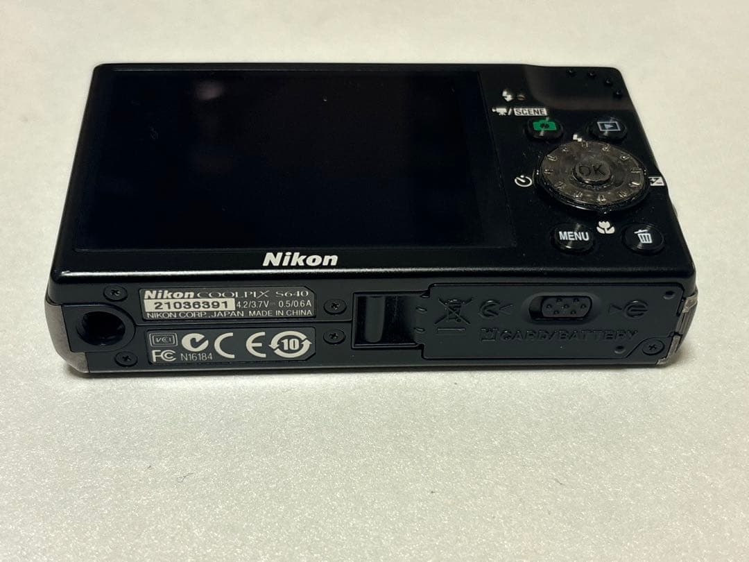 Nikon Compact Digital Camera Coolpix
