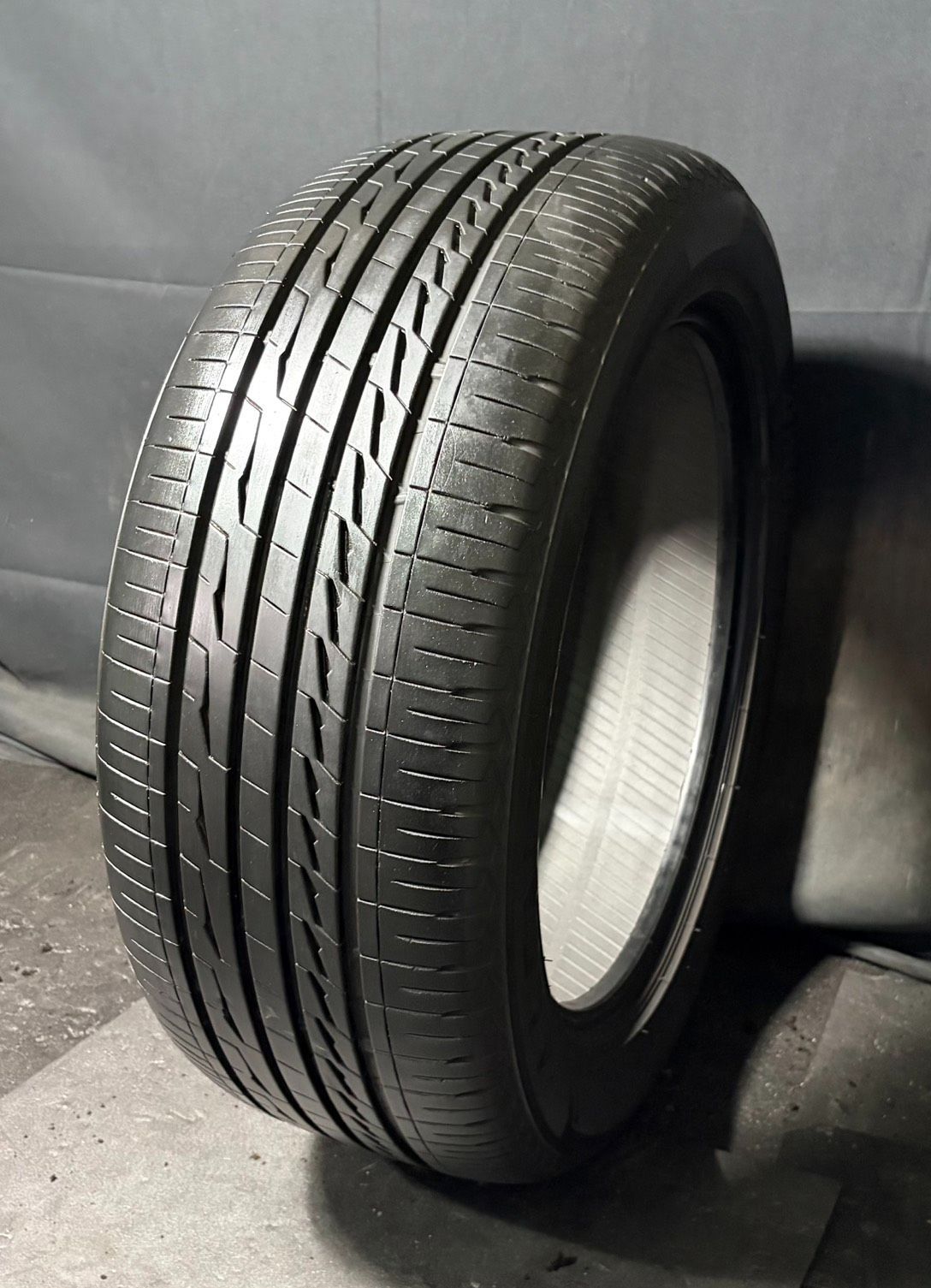 Bridgestone 19 Inches 2022 9.8 Alenza Lx100 255/50R19 1 H_2522