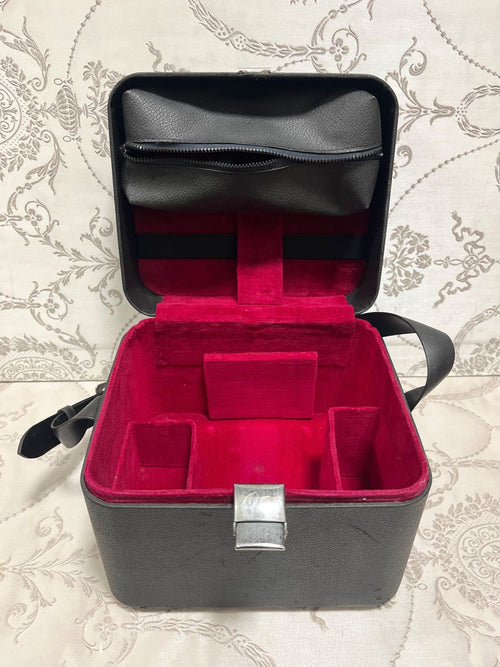 Pentax Large -Size Medium Format Camera (Film) 6X7 67 4643