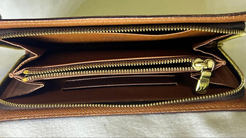 Louis Vuitton Long Wallets