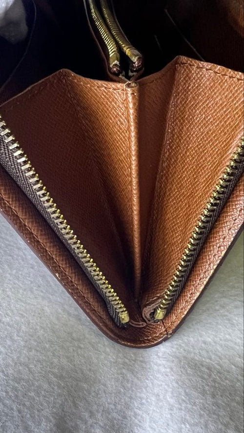 Louis Vuitton Long Wallets