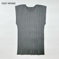 Issey Miyake Sleeveless L