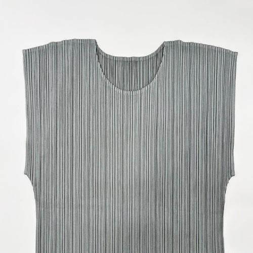 Issey Miyake Sleeveless L