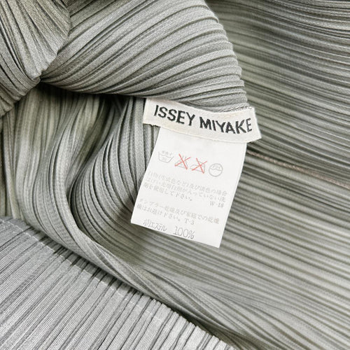 Issey Miyake Sleeveless L