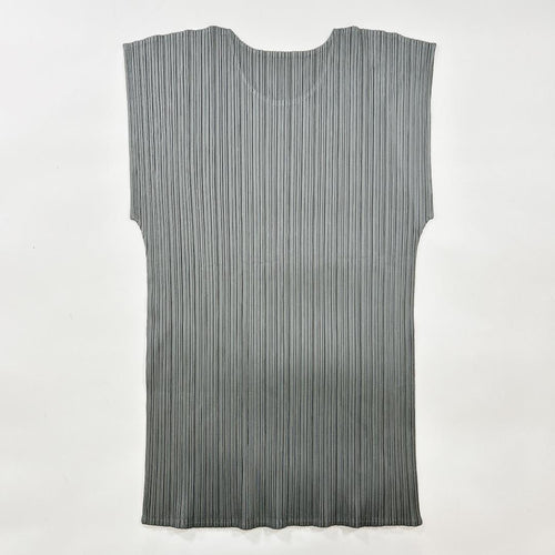 Issey Miyake Sleeveless L