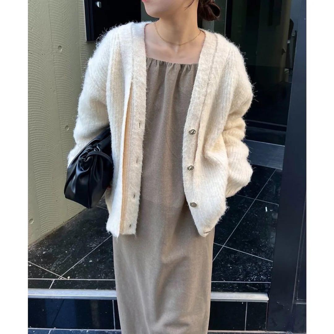 Capricieux Le'Mage Long Sleeves, Three Quarter Sleeve 16500