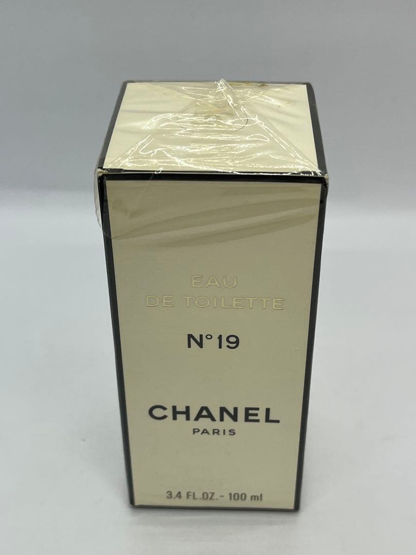 Chanel Perfume (Women) N 19 100Ml