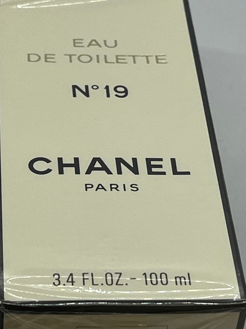 Chanel Perfume (Women) N 19 100Ml