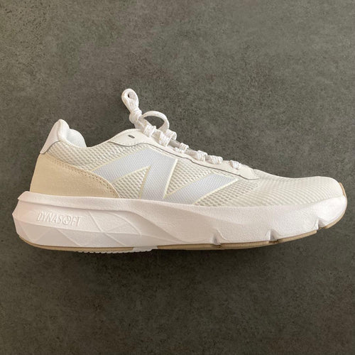 New Balance Sneakers 2E