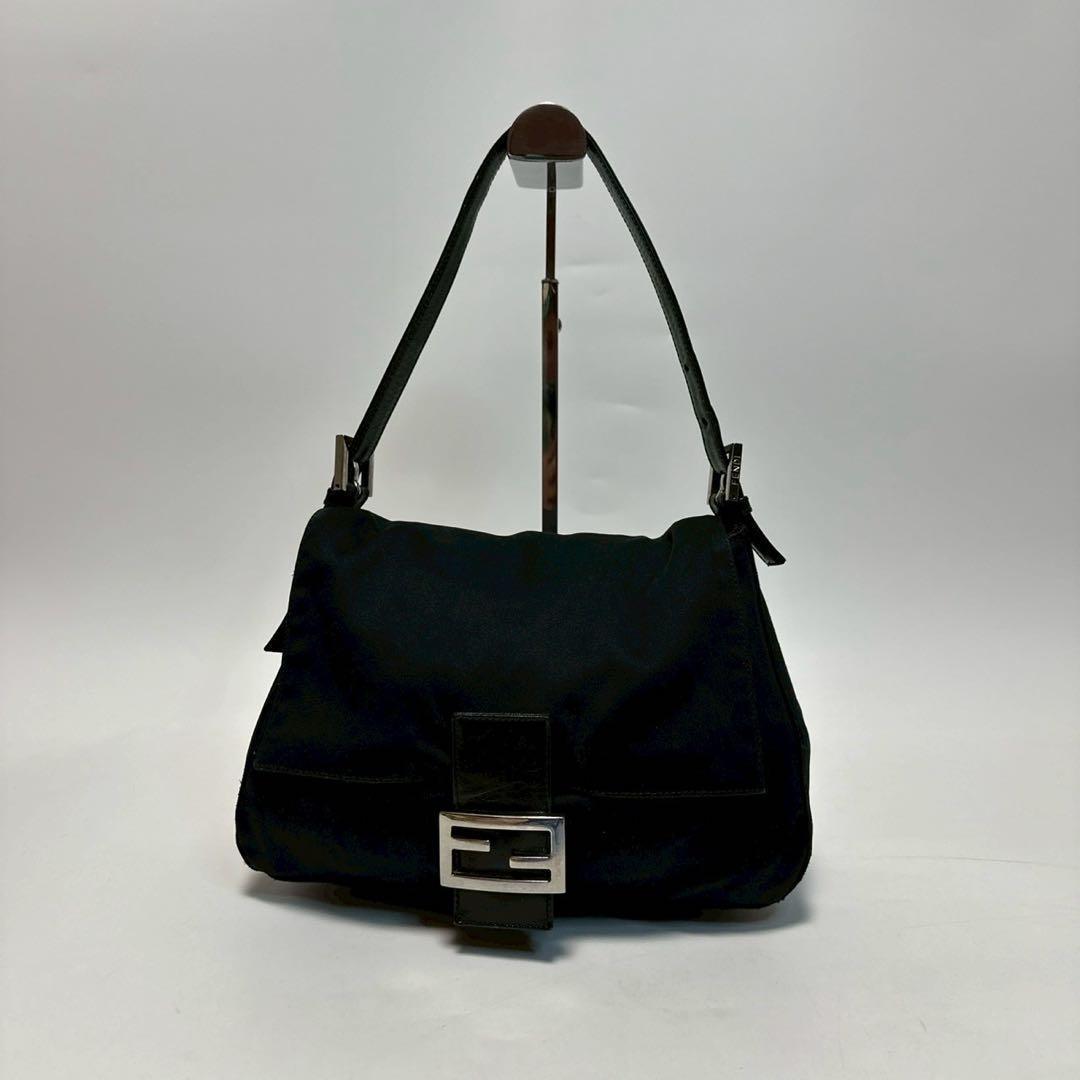 Fendi Shoulder Bags U93
