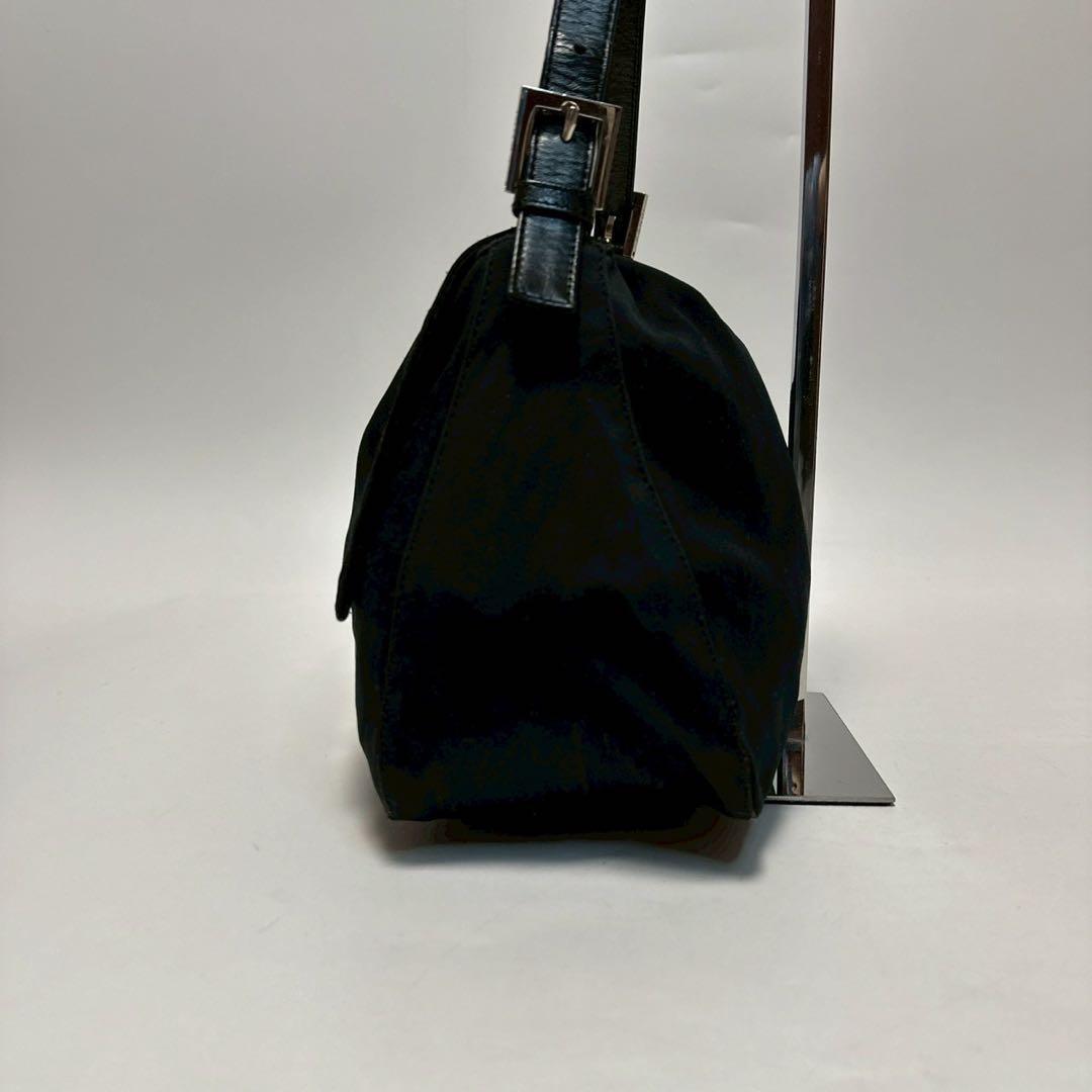 Fendi Shoulder Bags U93